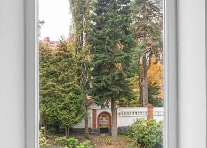 Famous Bertel Jung בית אירוח *