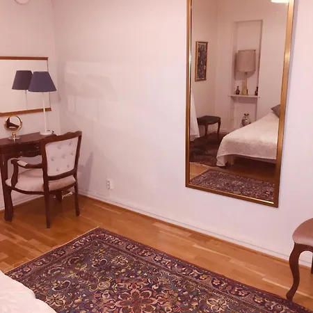 Famous Bertel Jung * 헬싱키