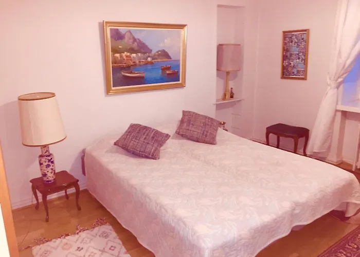 Famous Bertel Jung Ubytování v soukromí