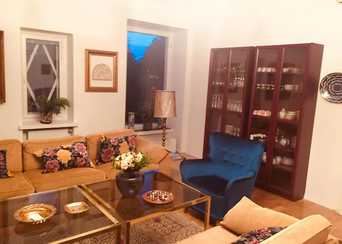 Famous Bertel Jung * Helsinky